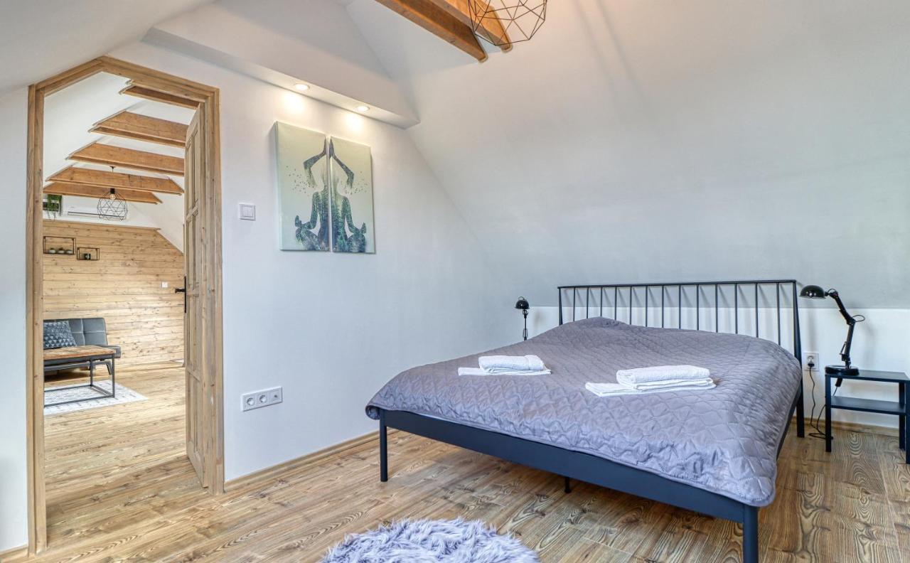 Zenloft Apartman Eger Ngoại thất bức ảnh